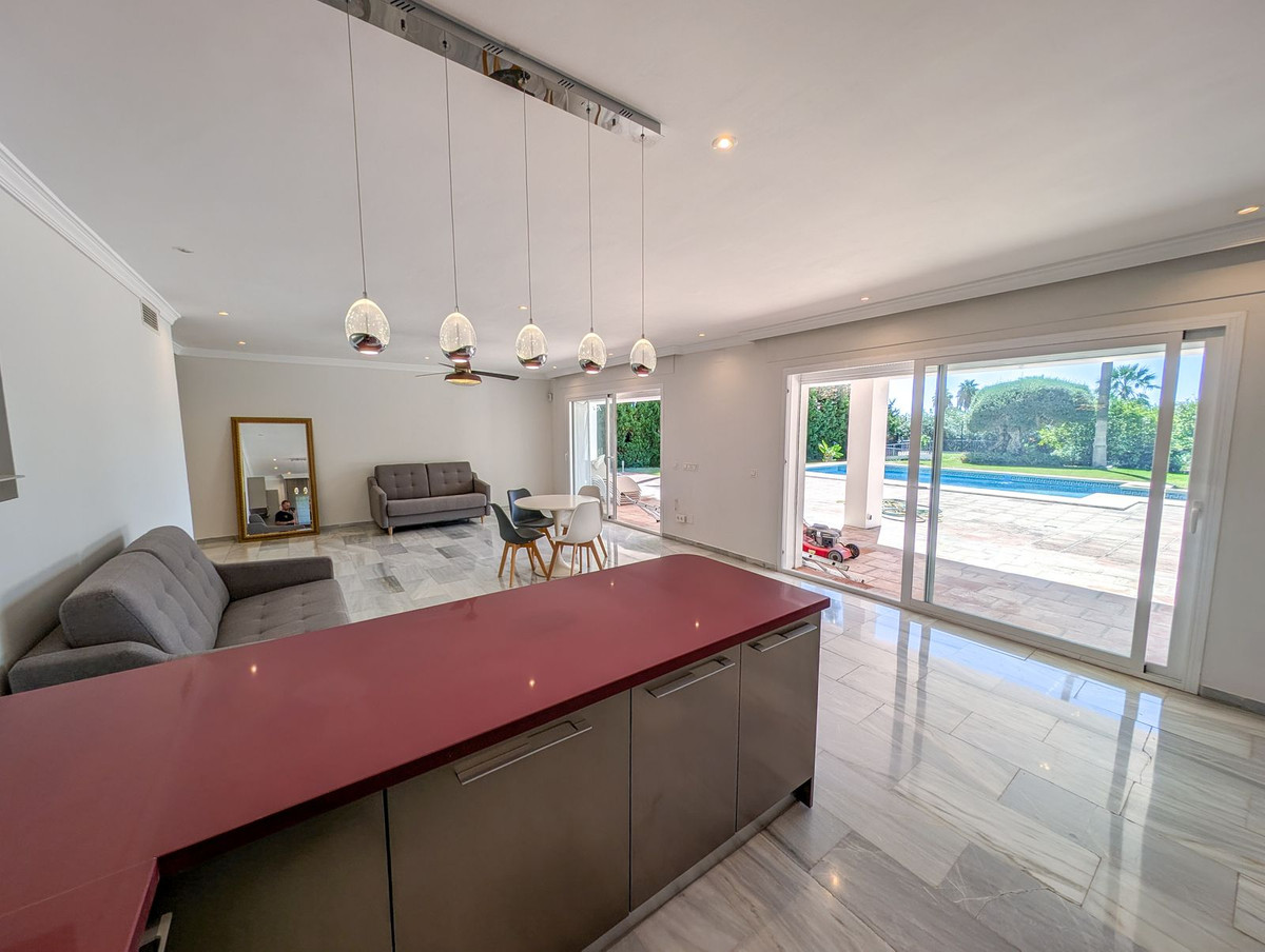 Detached Villa bilde 8