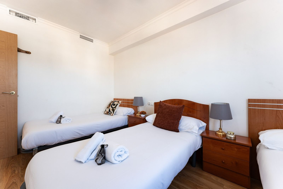Middle Floor Apartment bilde 7