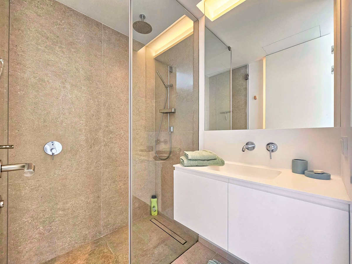 Middle Floor Apartment bilde 27
