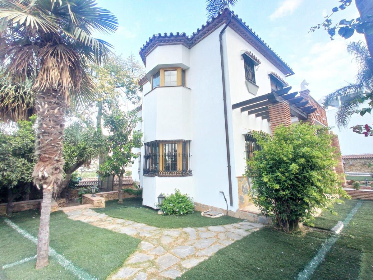Detached Villa bilde 13