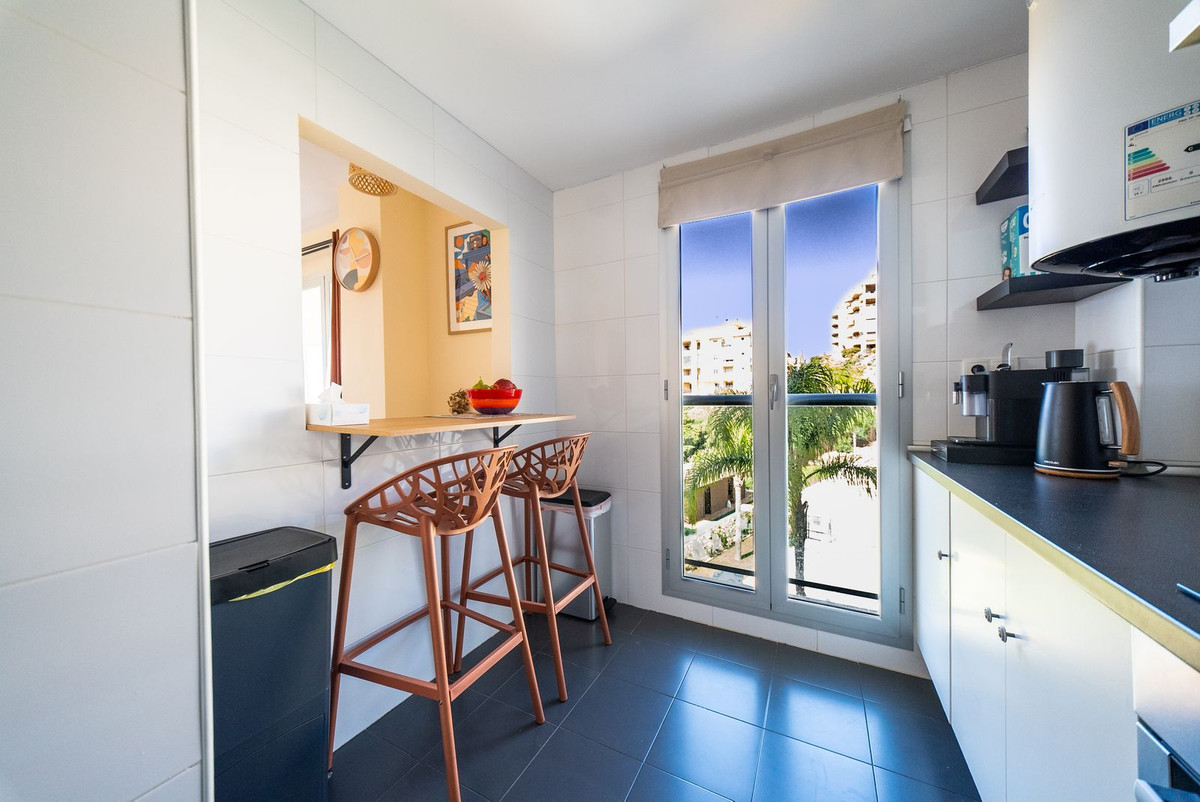 Middle Floor Apartment bilde 9