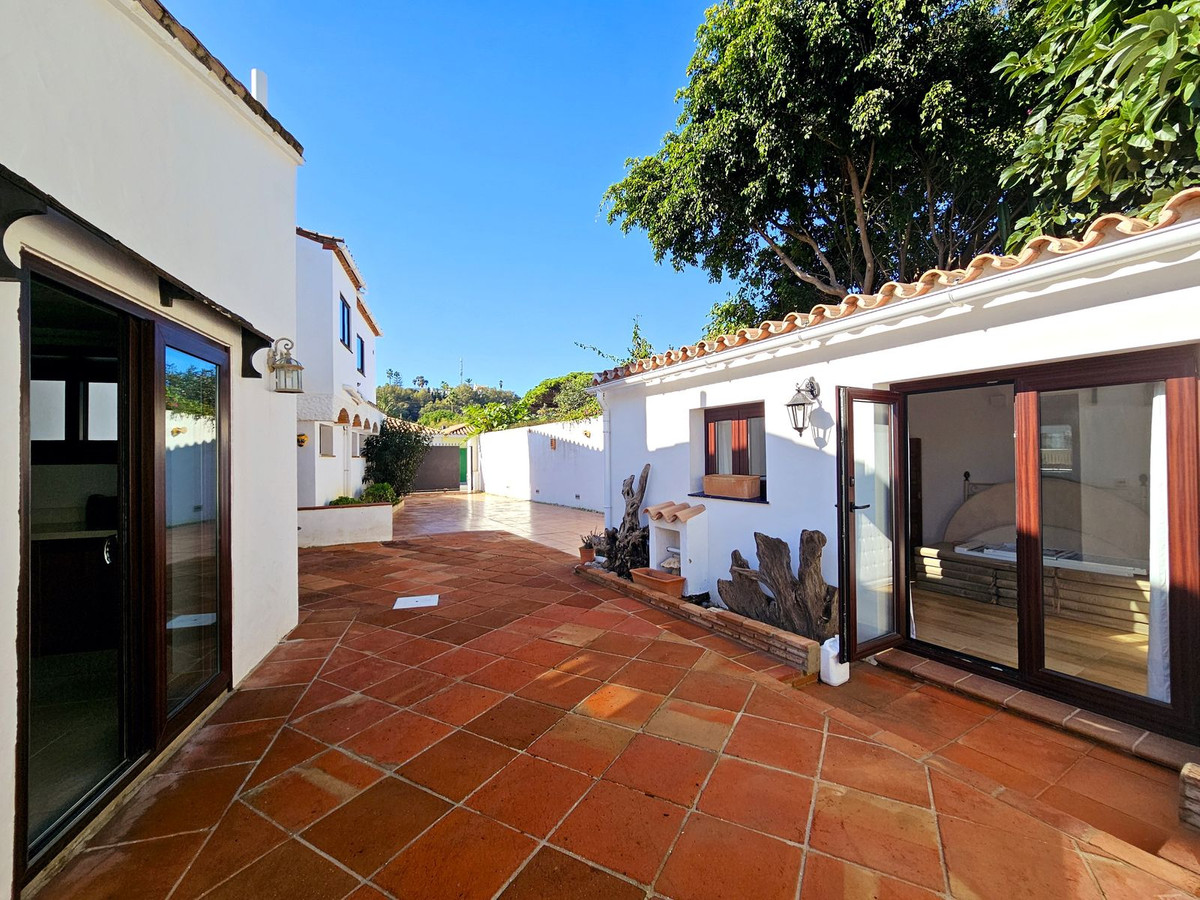 Detached Villa bilde 27