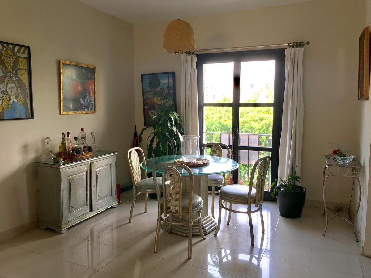 Middle Floor Apartment bilde 11
