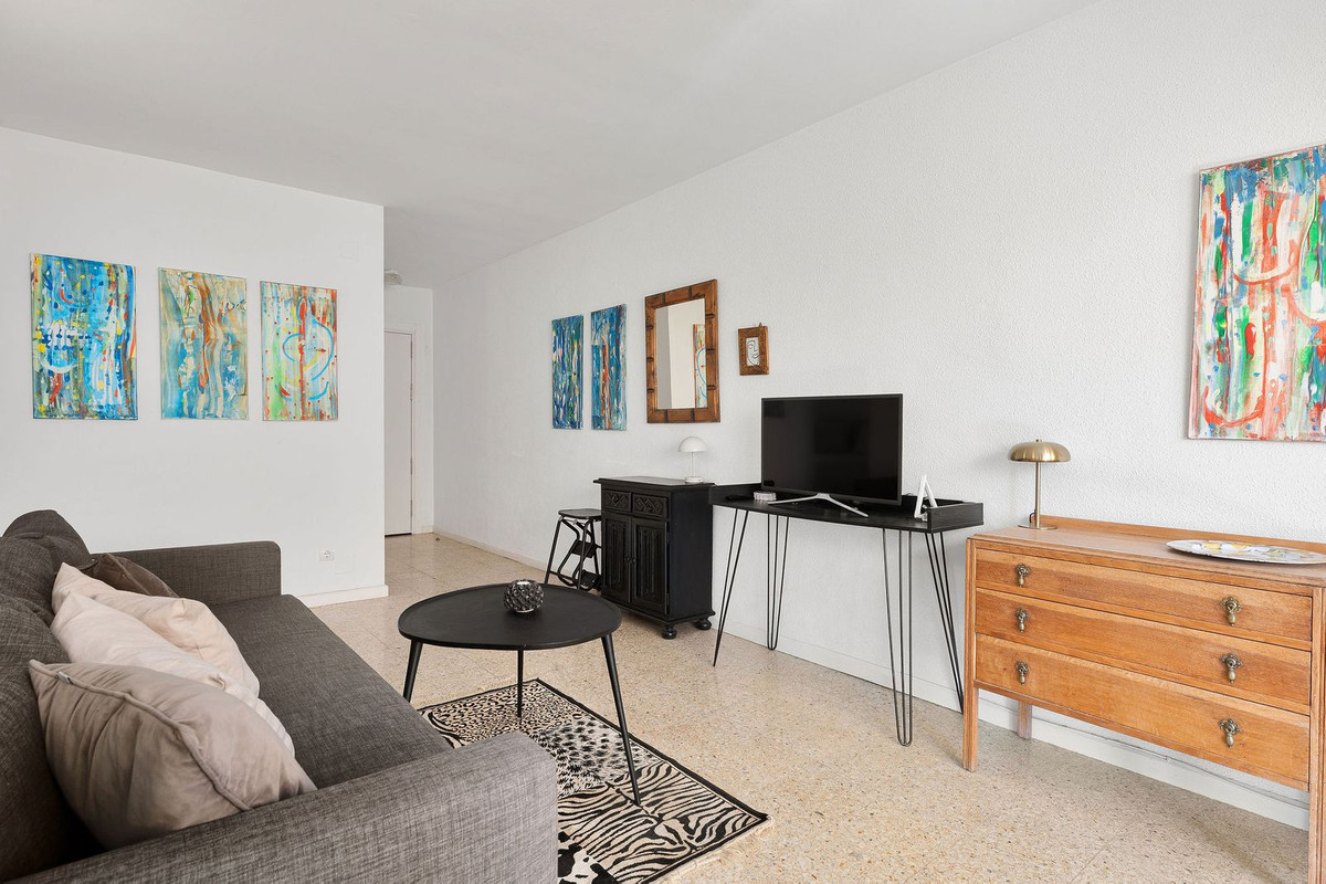 Middle Floor Apartment bilde 7