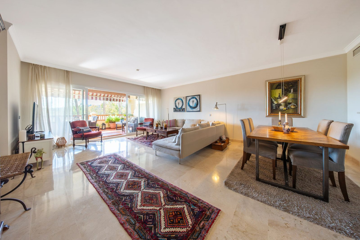 Middle Floor Apartment bilde 13