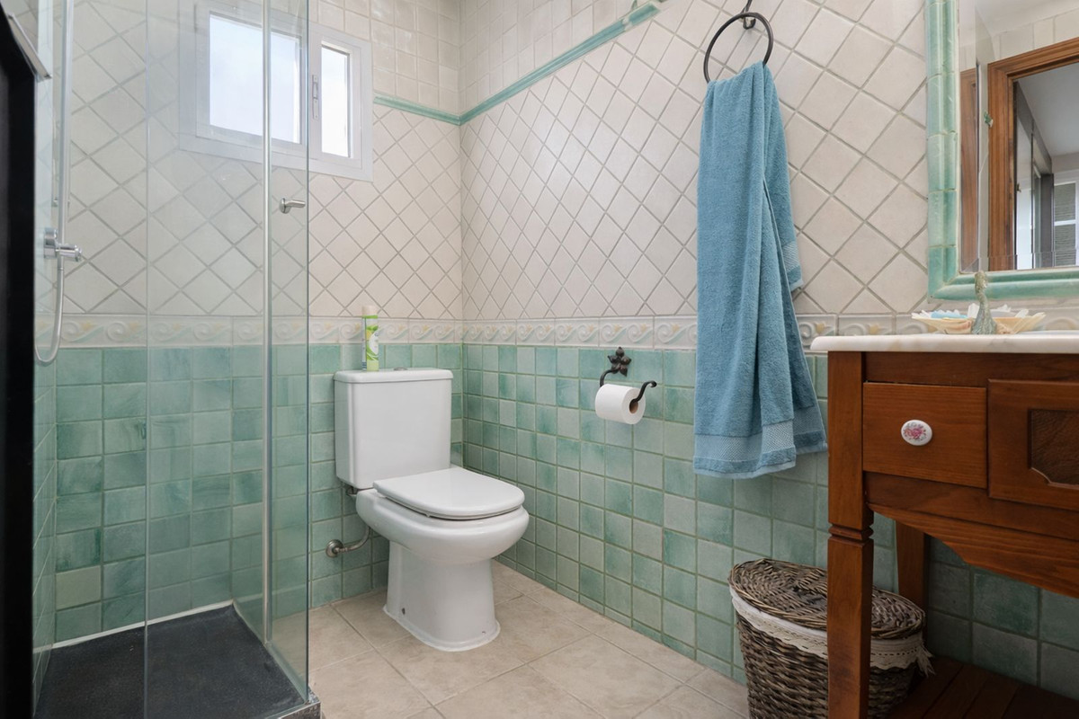 Middle Floor Apartment bilde 21
