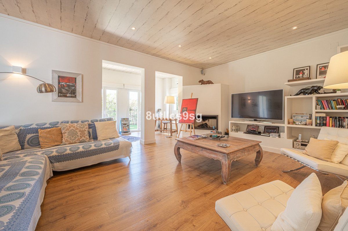 Detached Villa bilde 4