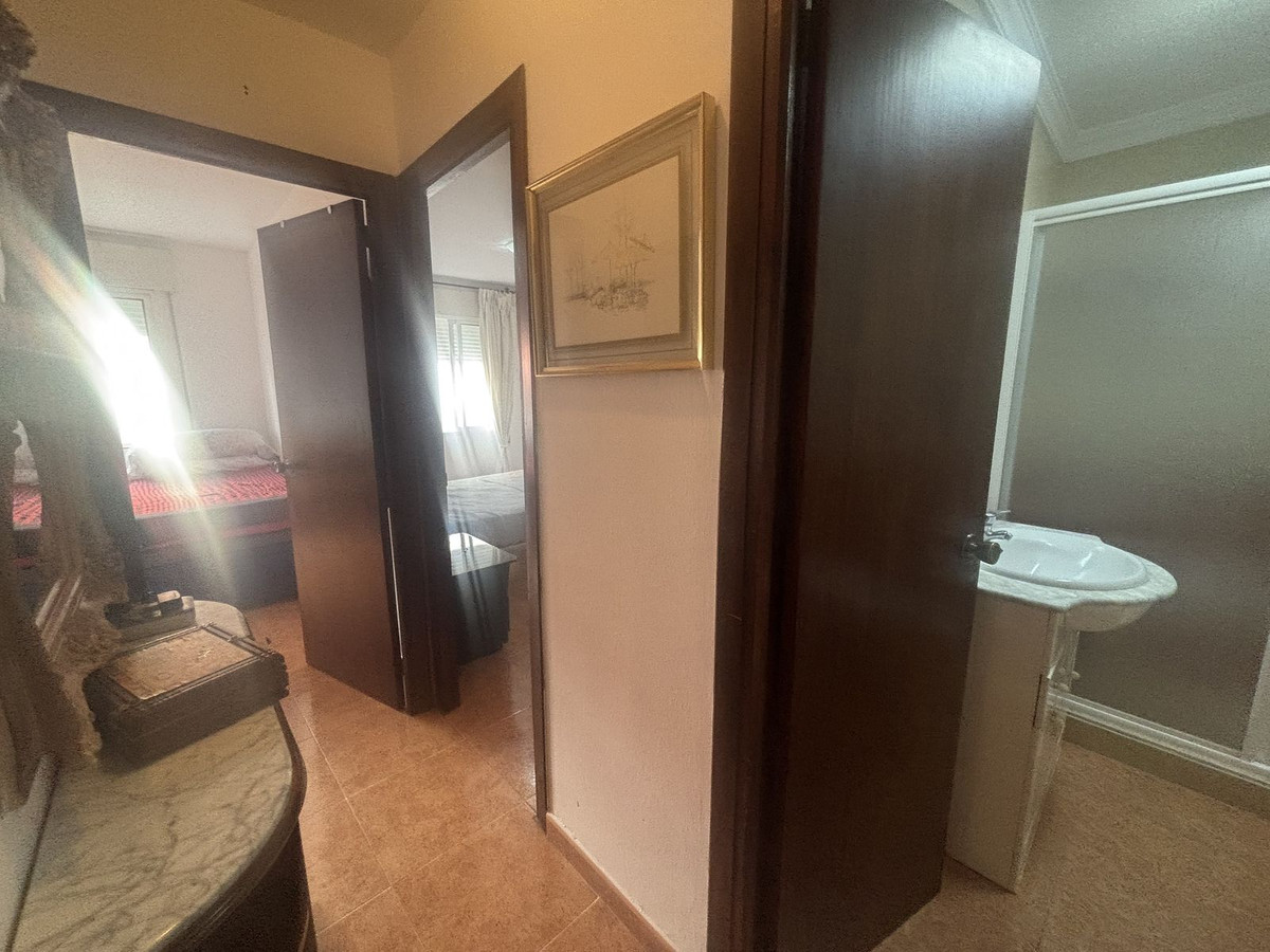 Middle Floor Apartment bilde 13
