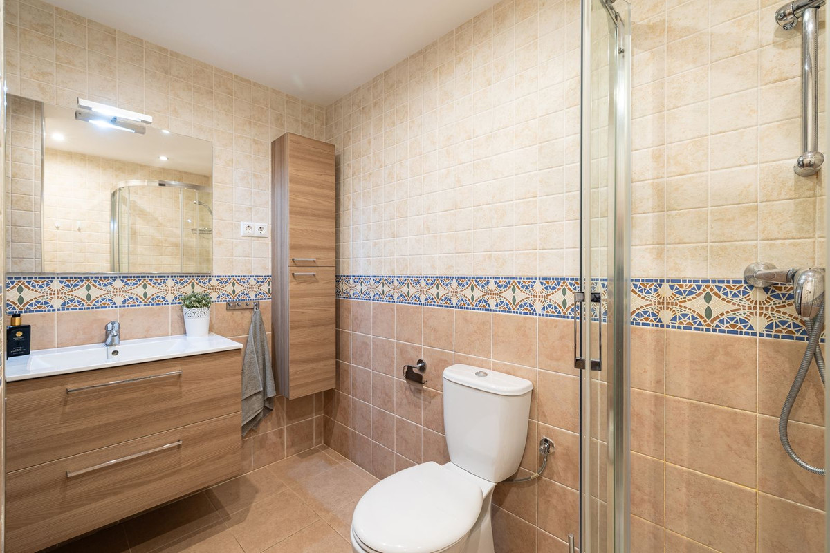 Middle Floor Apartment bilde 15