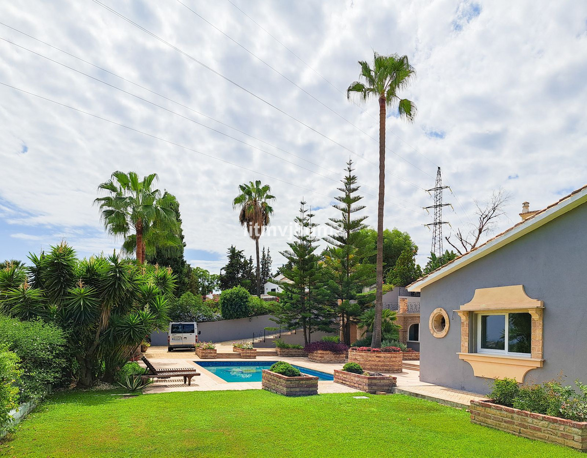 Detached Villa bilde 41