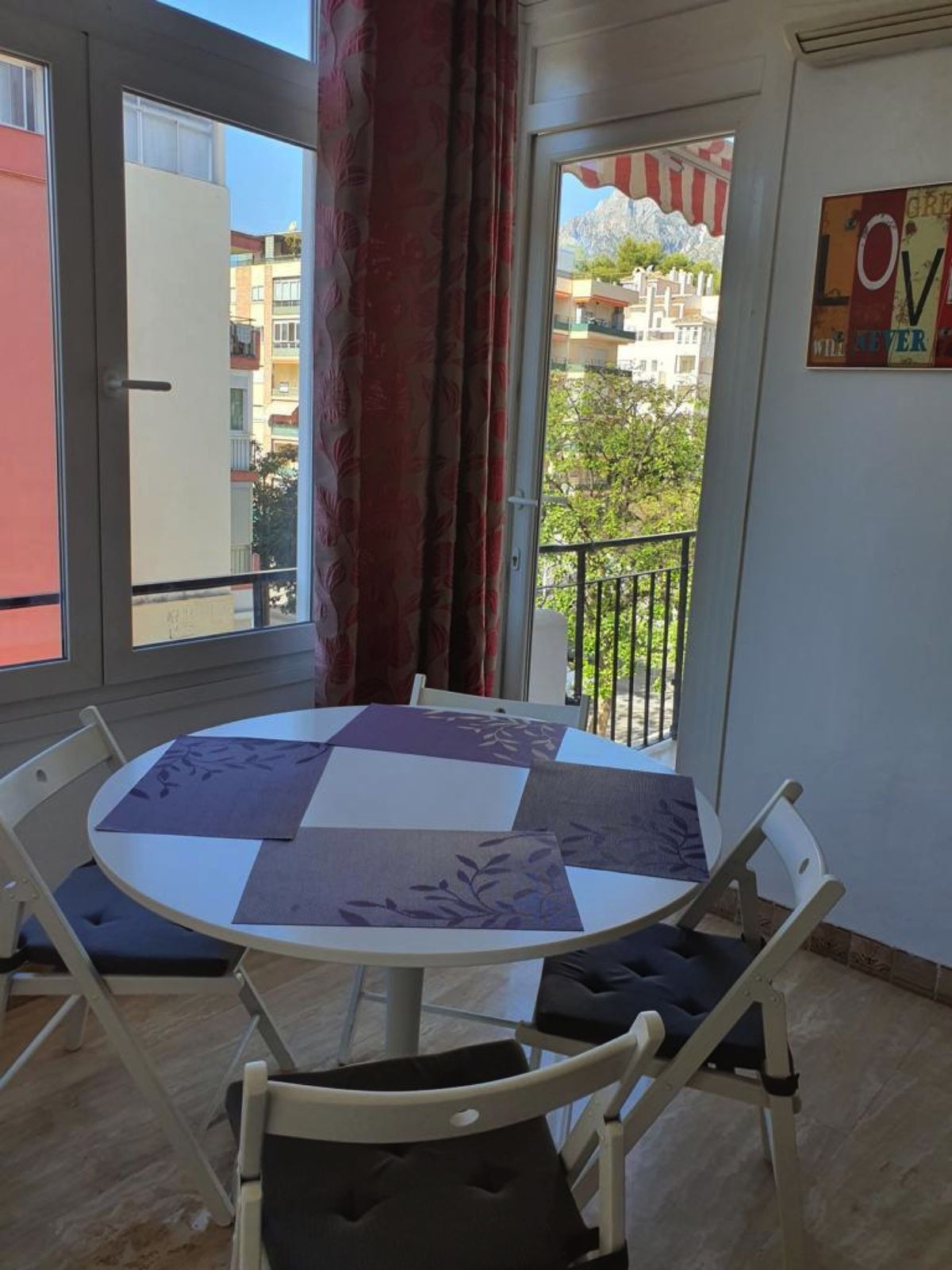 Middle Floor Apartment bilde 9