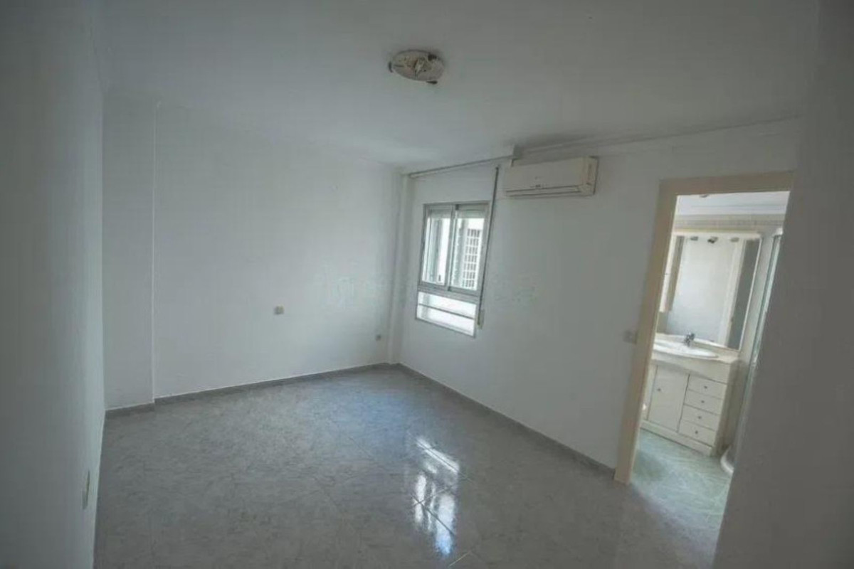 Middle Floor Apartment bilde 8