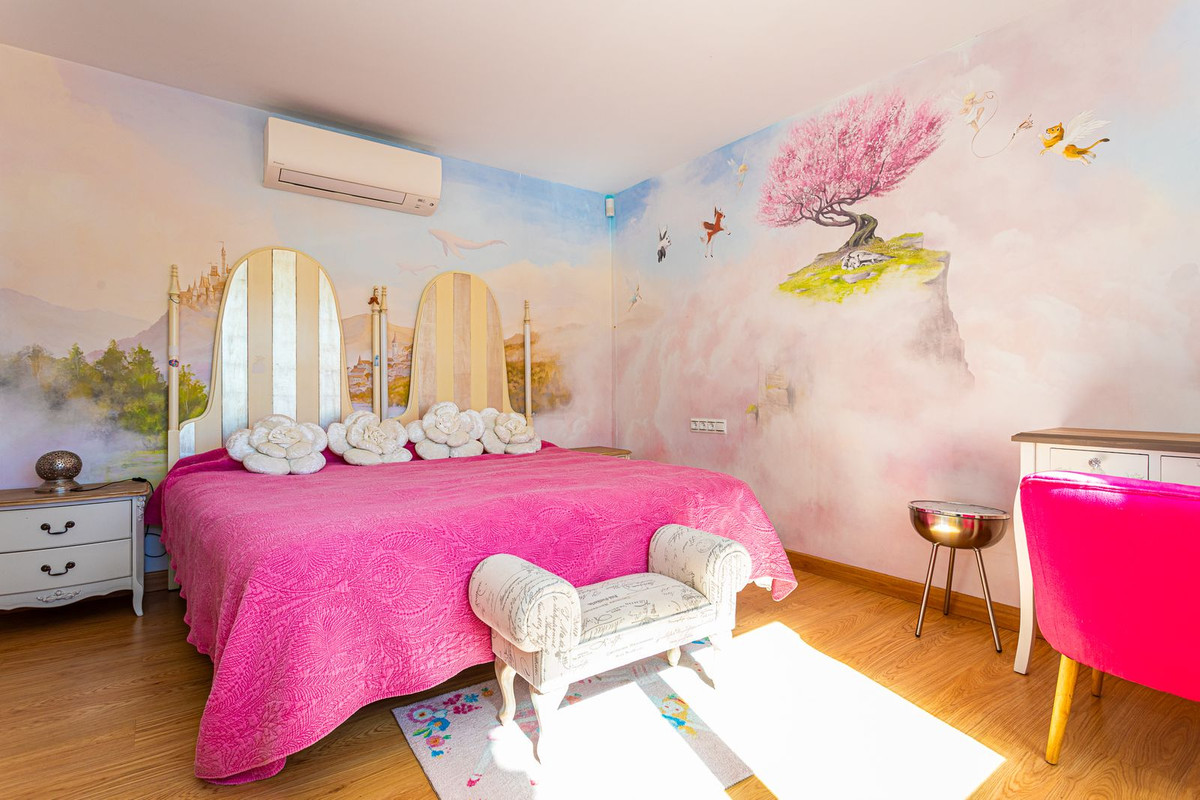 Detached Villa bilde 59