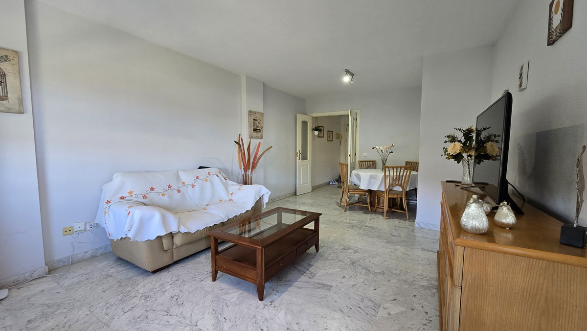 Middle Floor Apartment bilde 8