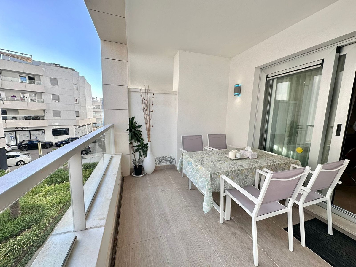 Middle Floor Apartment bilde 1
