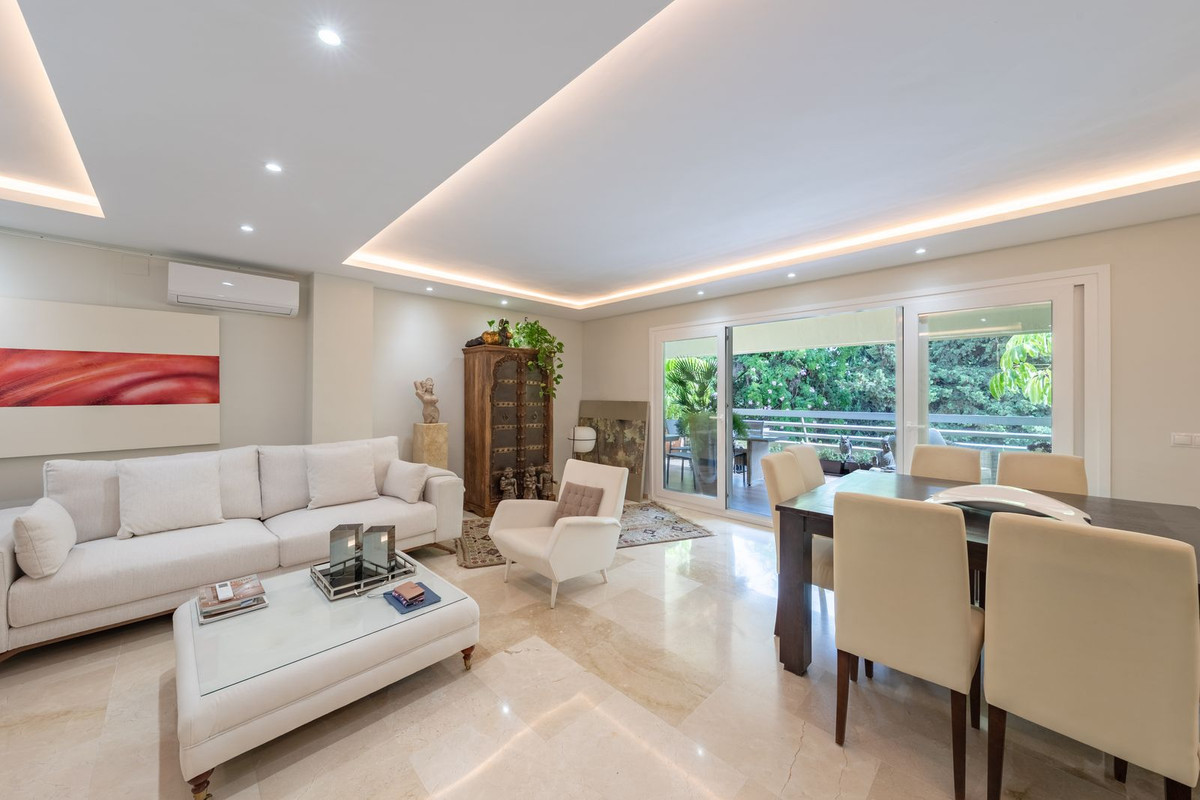 Middle Floor Apartment bilde 17