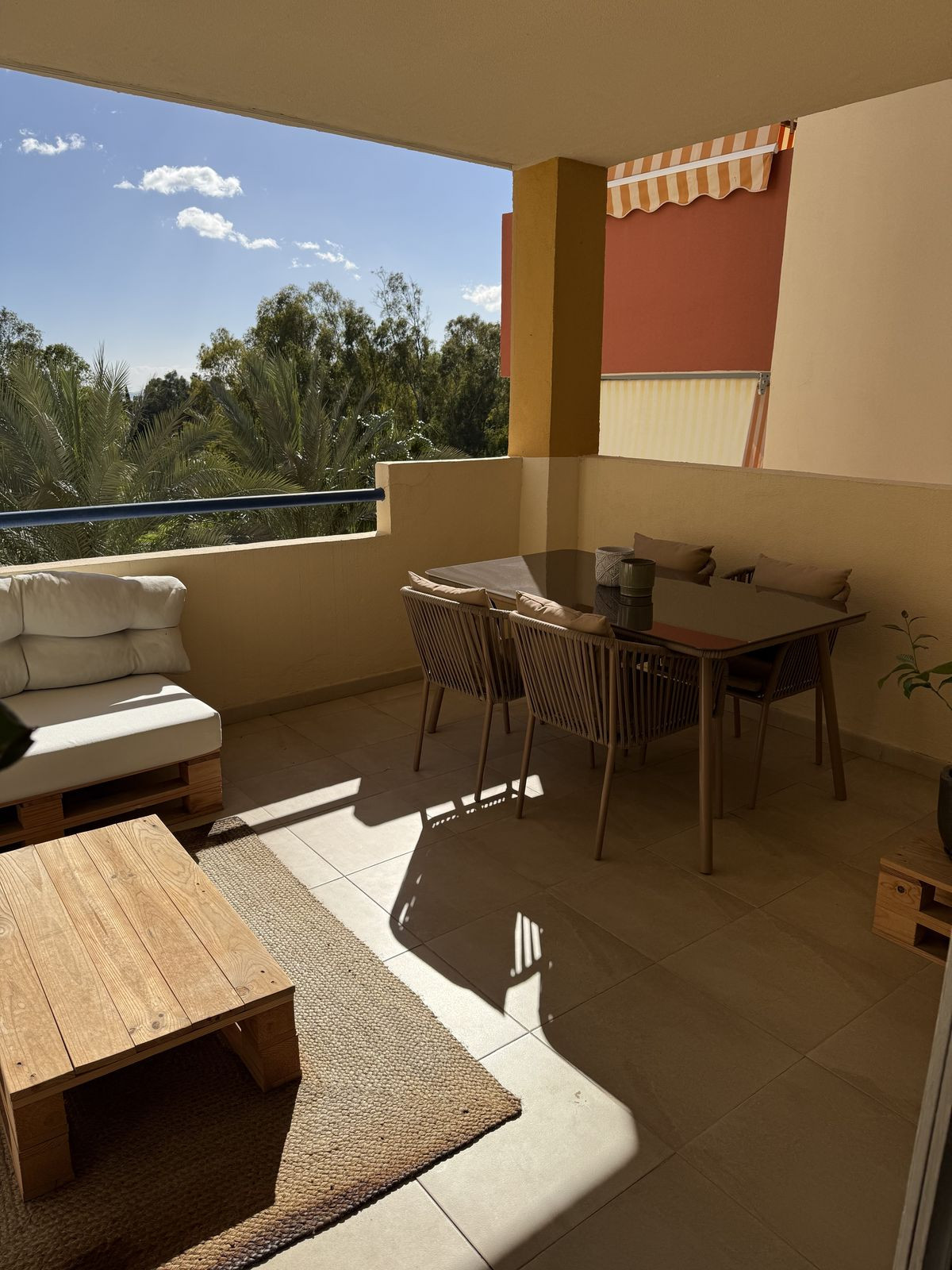 Middle Floor Apartment bilde 6