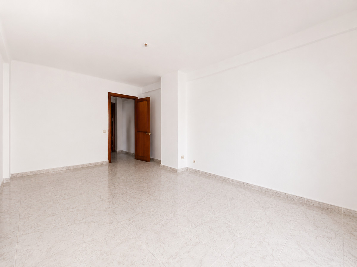 Middle Floor Apartment bilde 13