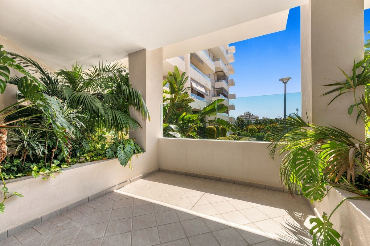 Middle Floor Apartment bilde 28