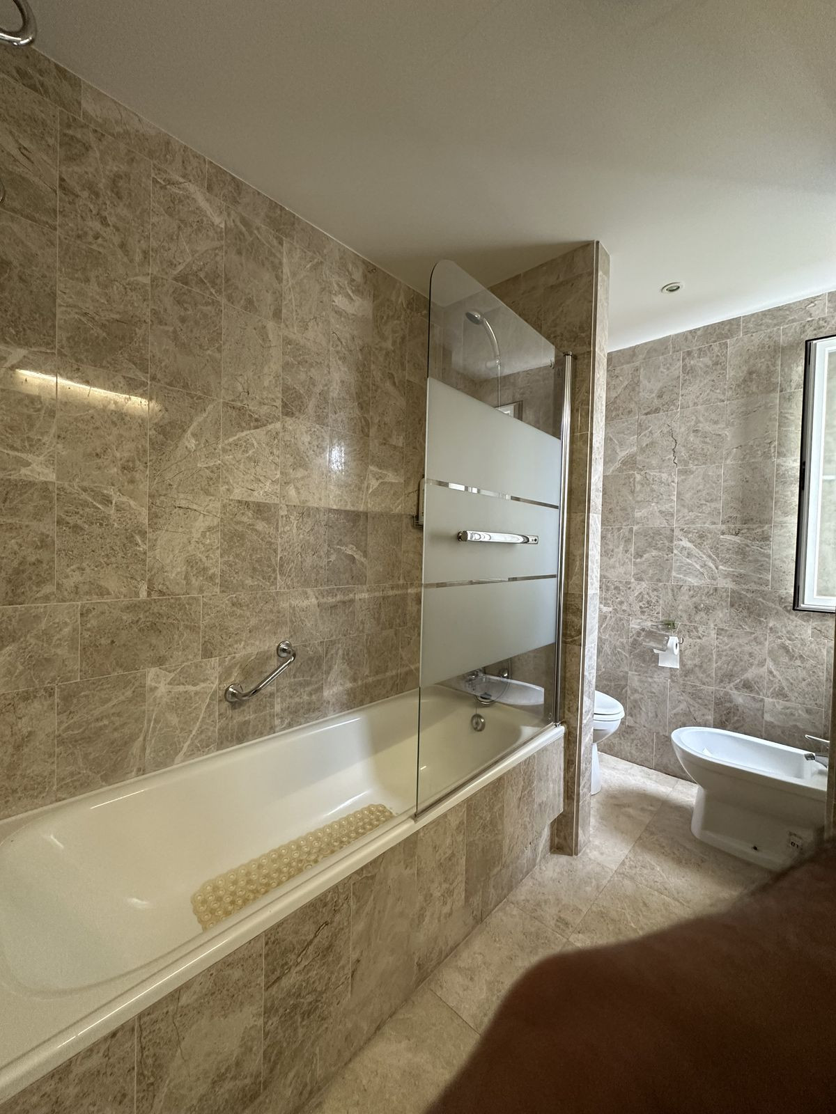 Middle Floor Apartment bilde 19