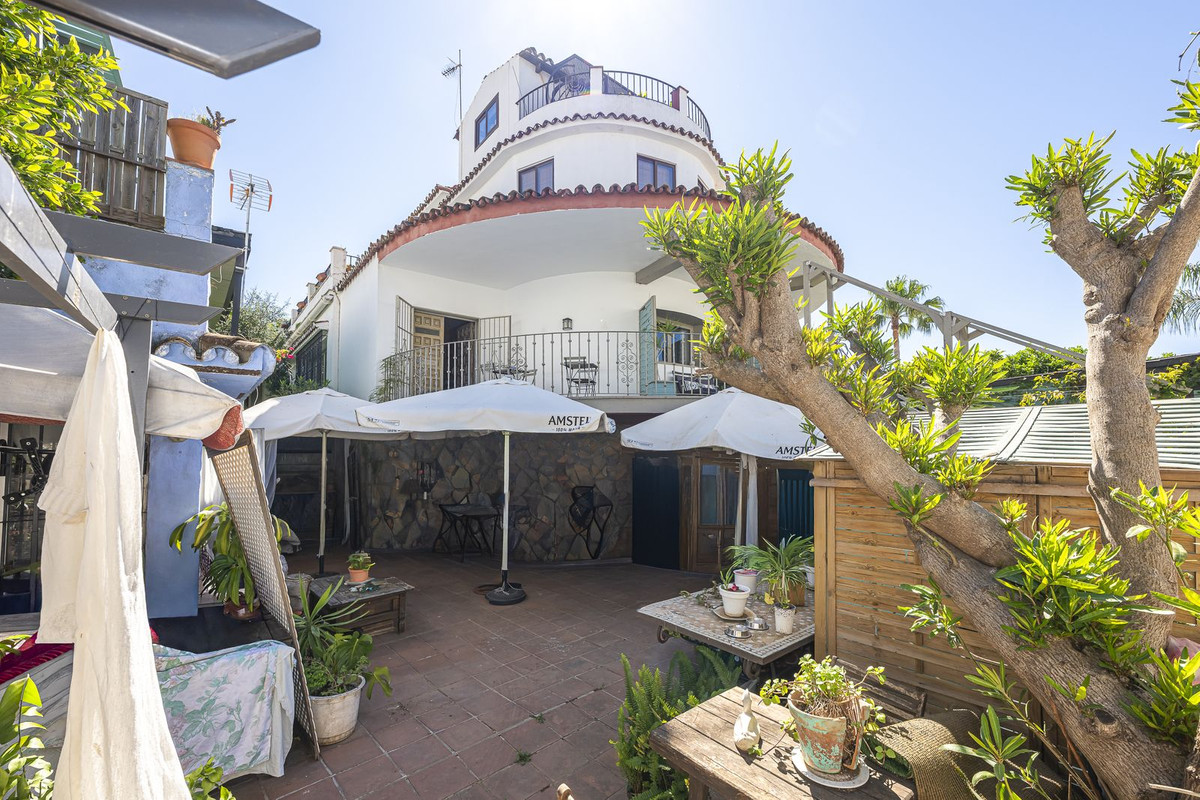 Detached Villa bilde 57