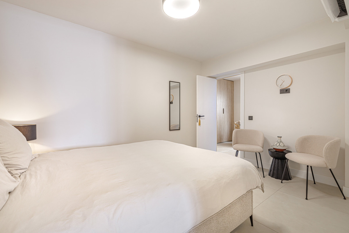 Middle Floor Apartment bilde 33