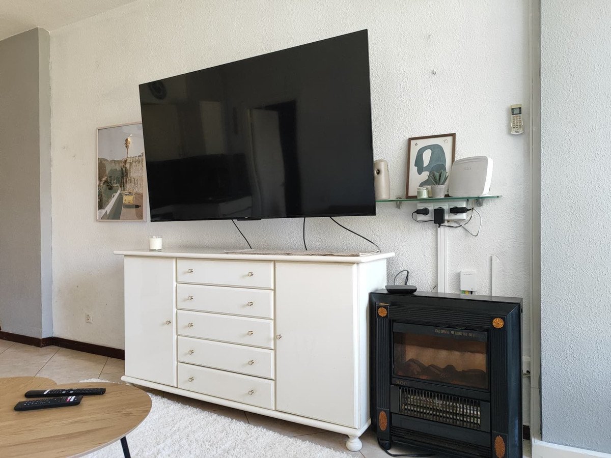 Middle Floor Apartment bilde 18
