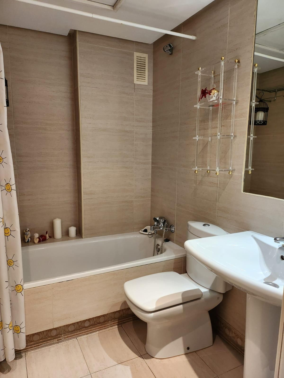 Middle Floor Apartment bilde 23