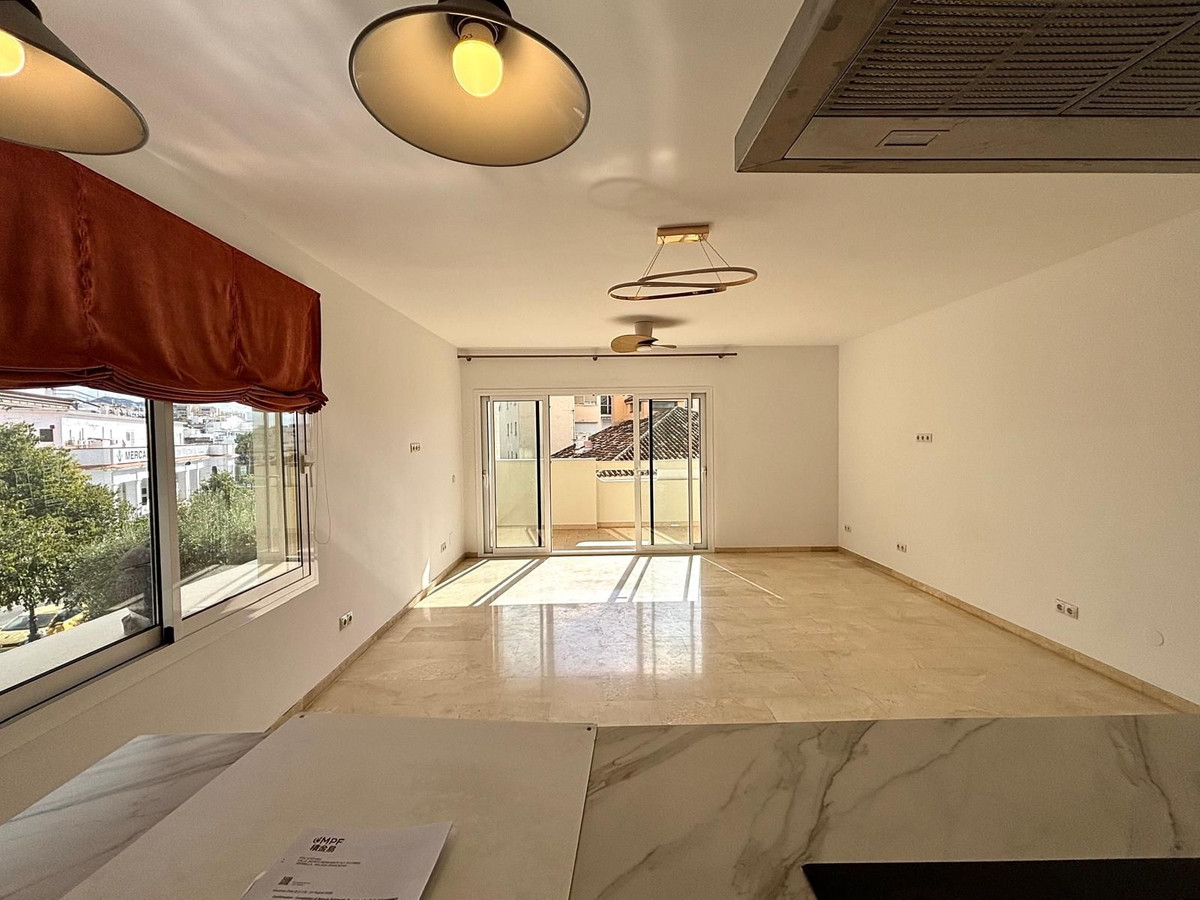 Middle Floor Apartment bilde 7