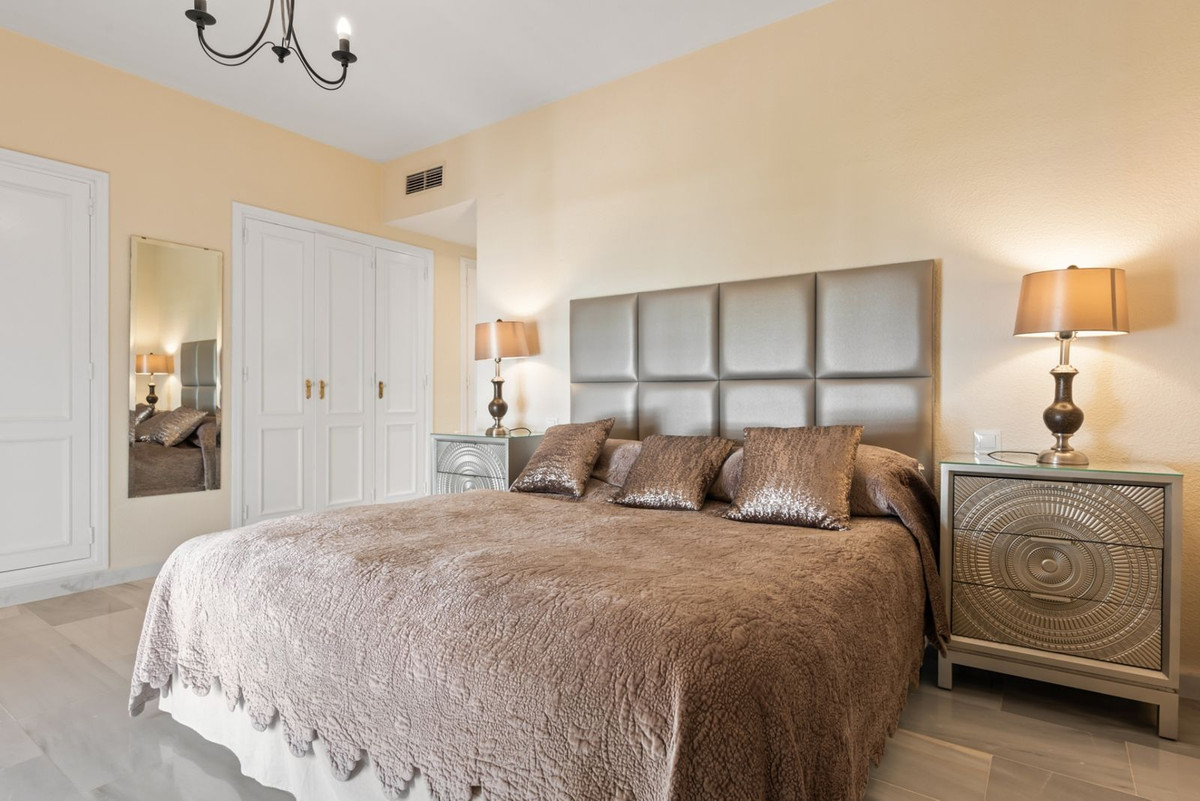 Middle Floor Apartment bilde 14