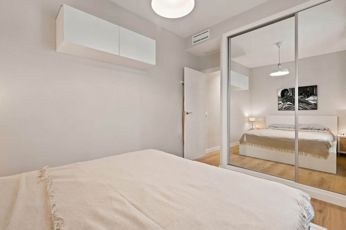 Middle Floor Apartment bilde 22