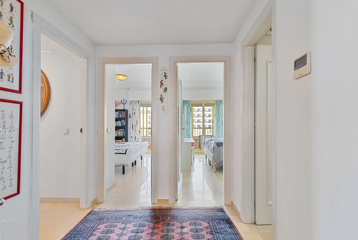 Middle Floor Apartment bilde 23