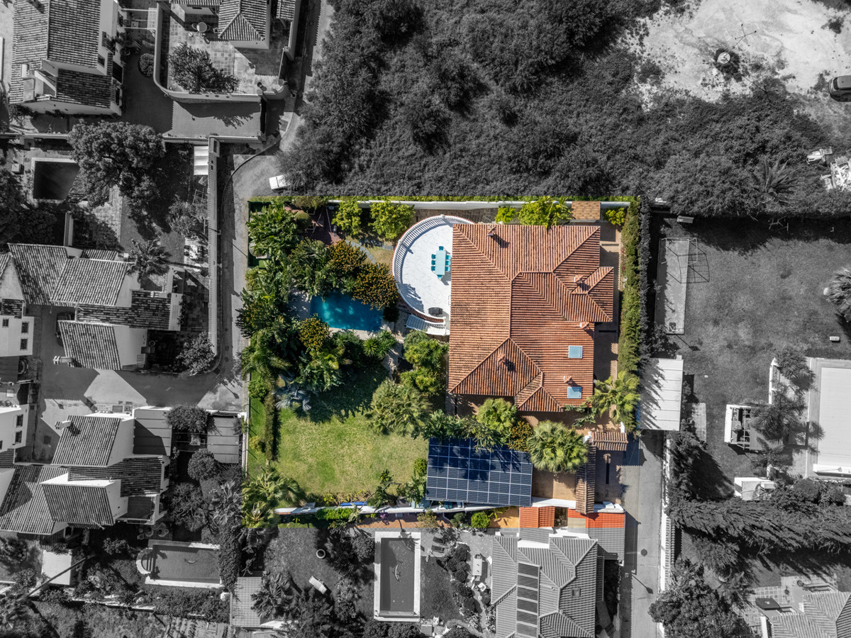 Detached Villa bilde 3