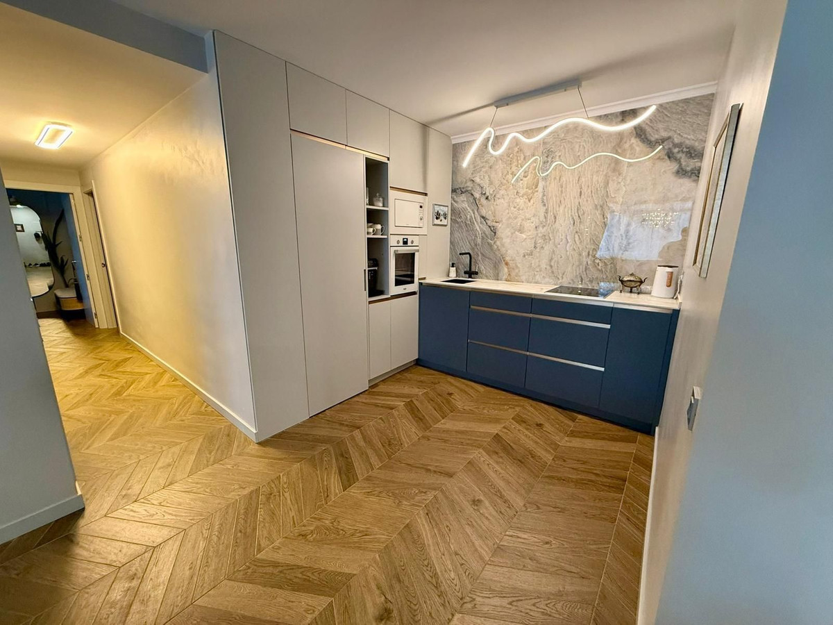 Middle Floor Apartment bilde 7