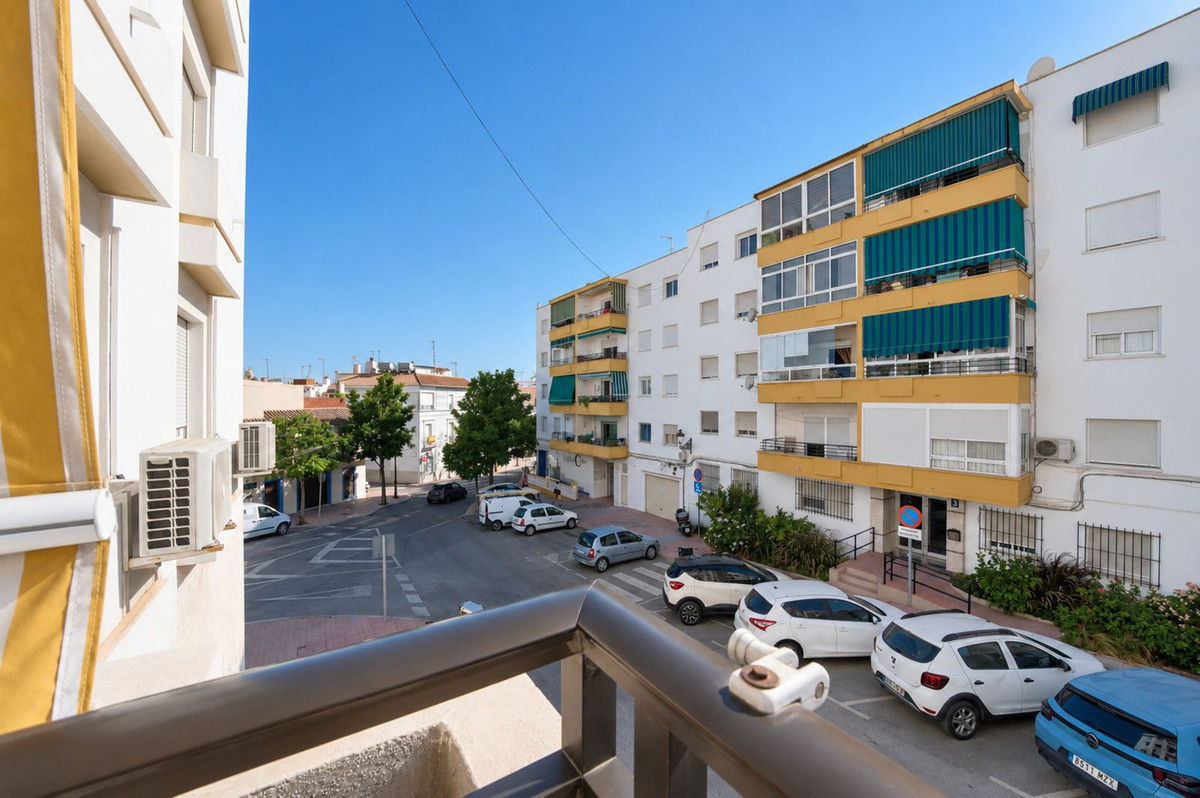 Middle Floor Apartment bilde 5