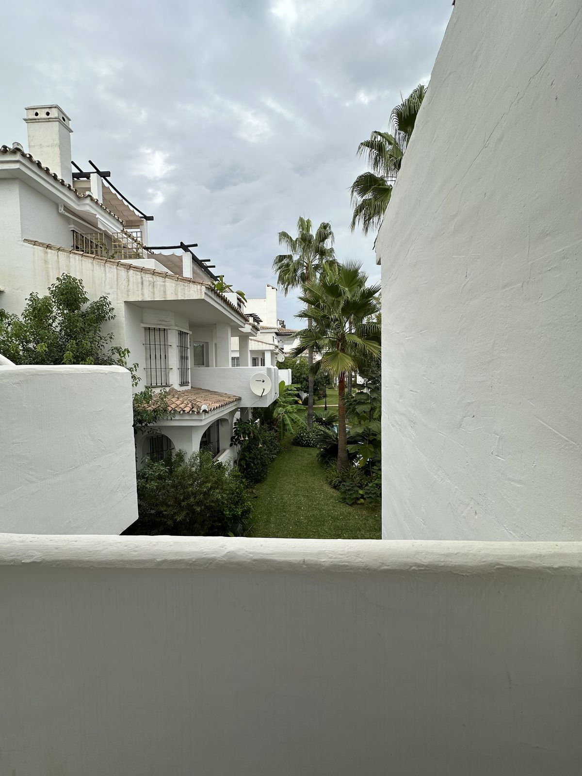 Middle Floor Apartment bilde 2