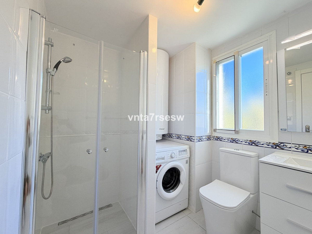 Middle Floor Apartment bilde 37