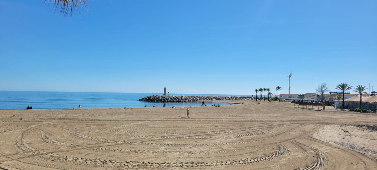 Middle Floor Apartment bilde 30