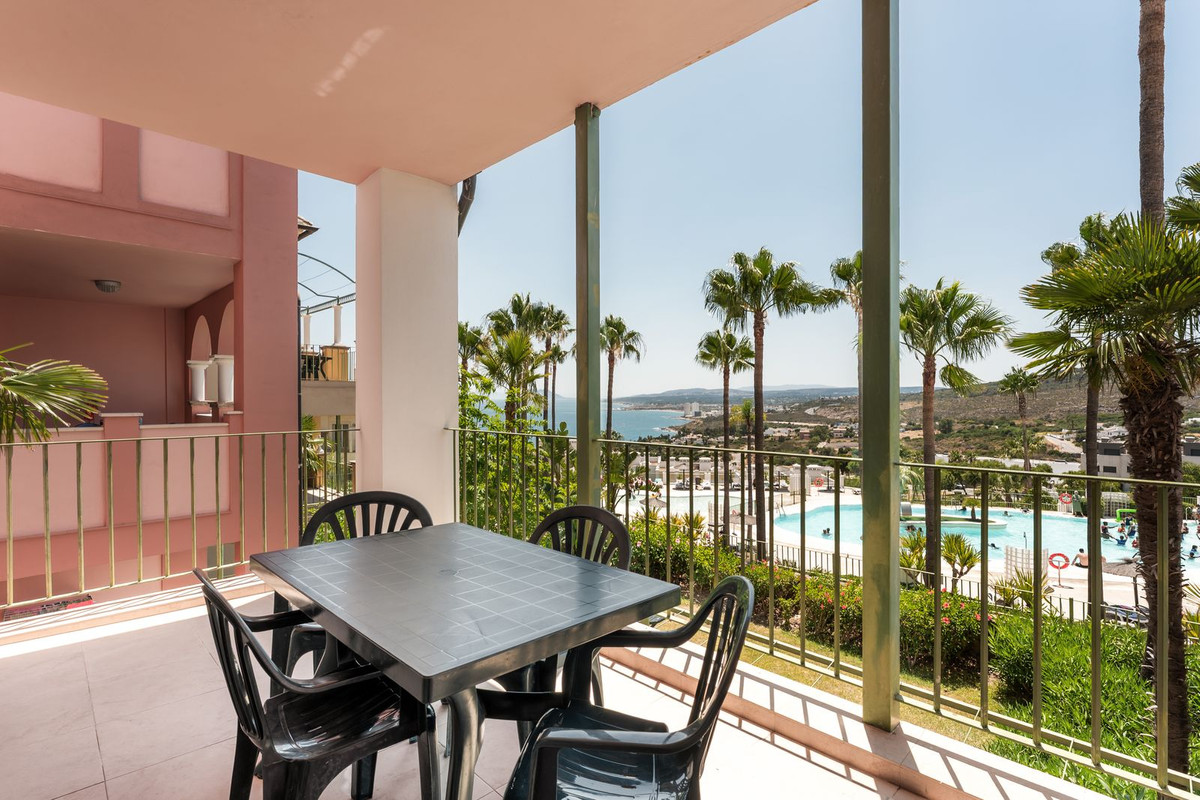 Middle Floor Apartment bilde 1