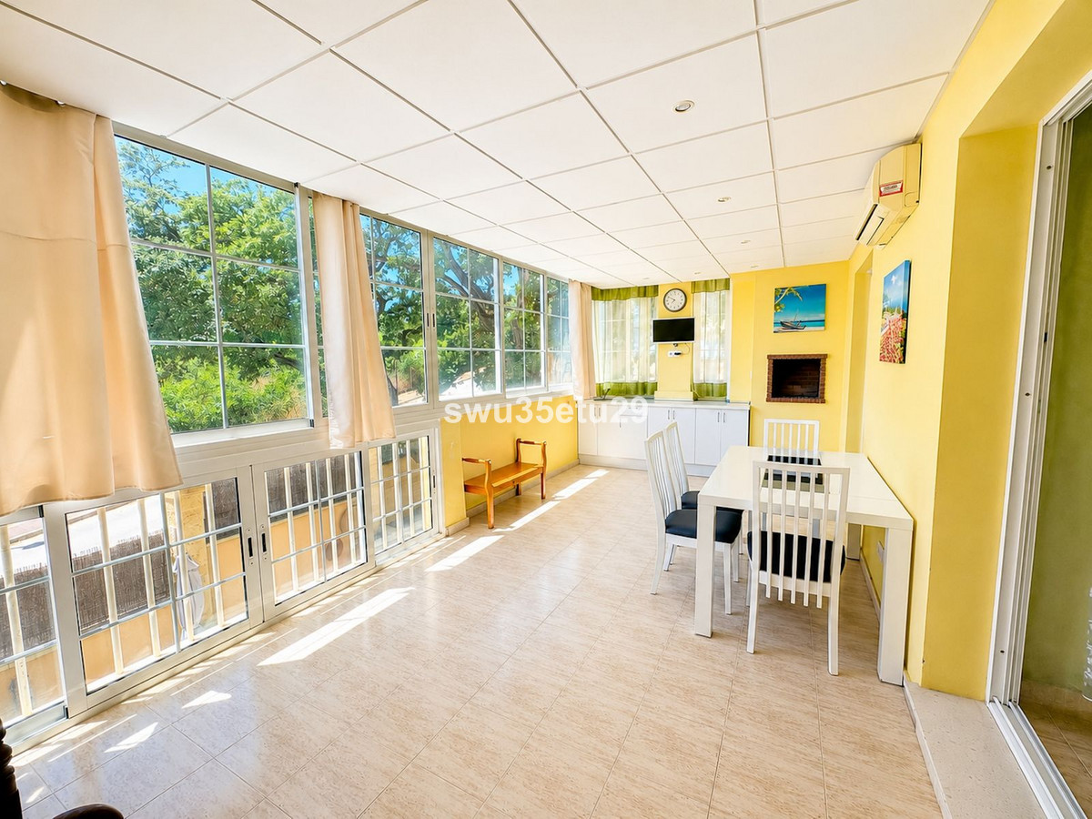 Middle Floor Apartment bilde 1