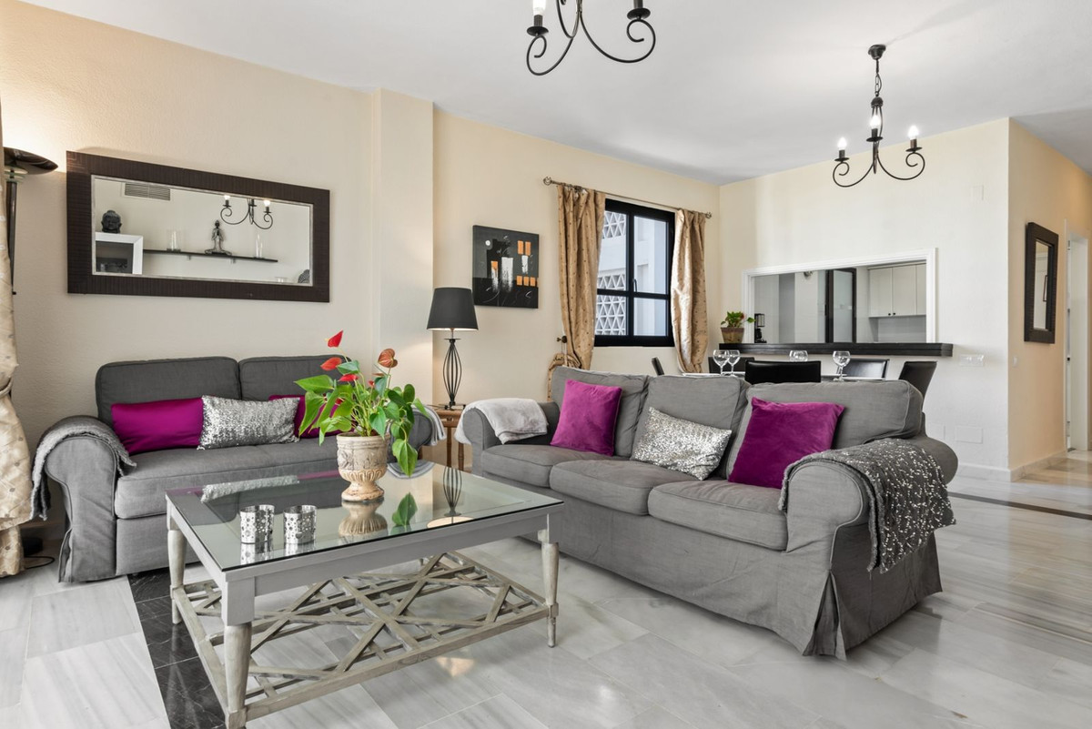 Middle Floor Apartment bilde 1
