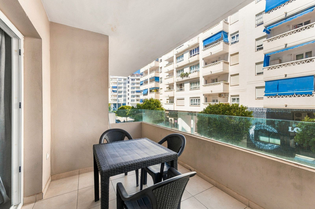 Middle Floor Apartment bilde 13