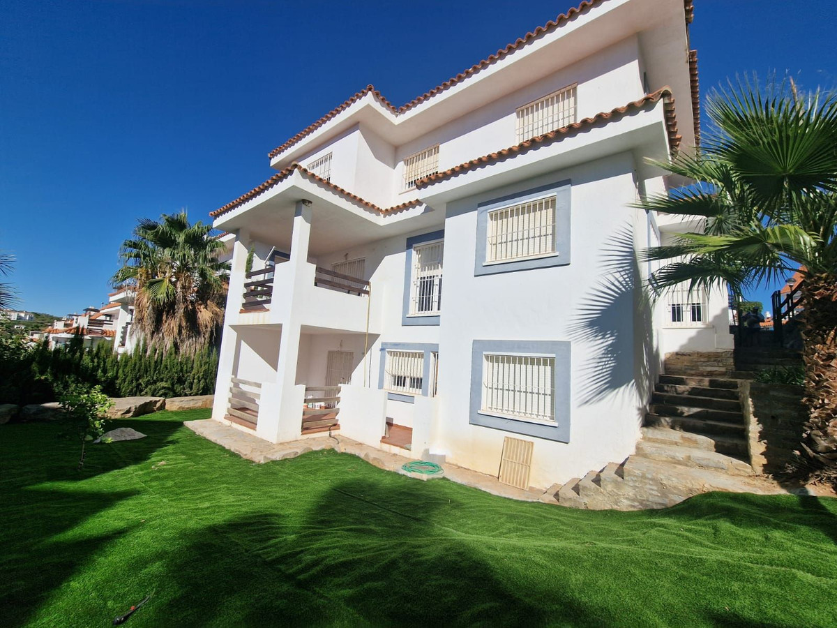 Detached Villa bilde 13