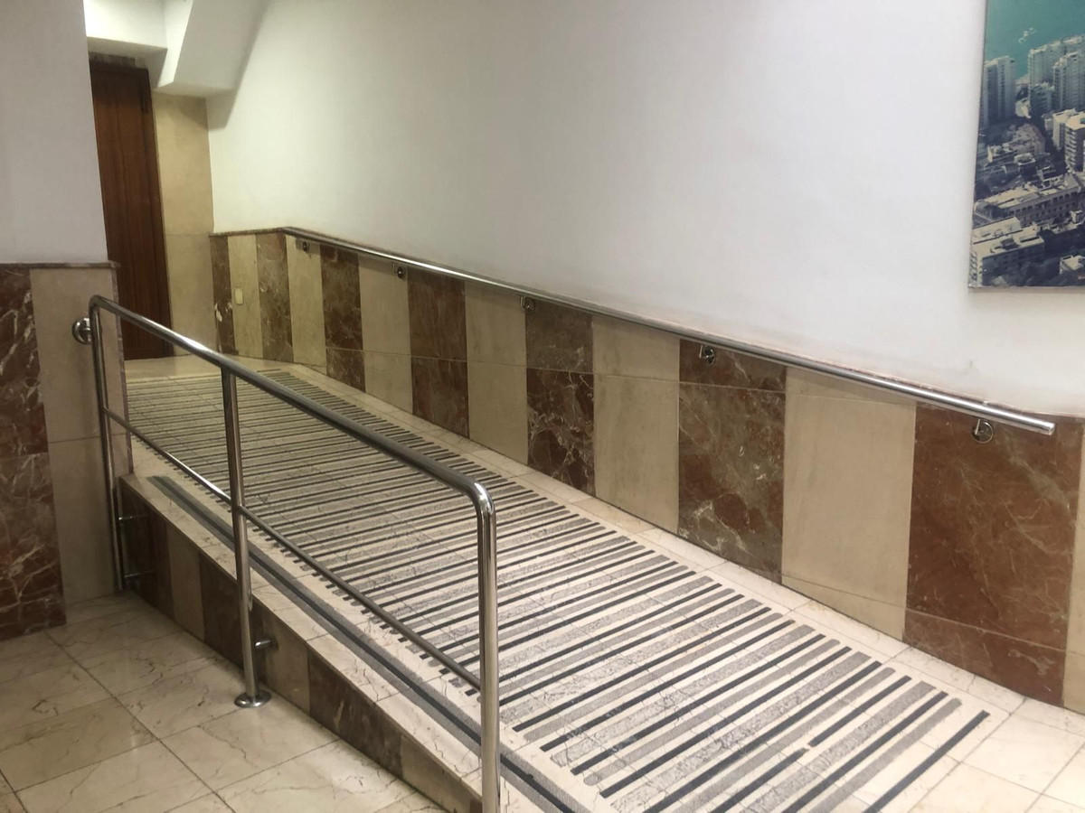 Middle Floor Apartment bilde 7
