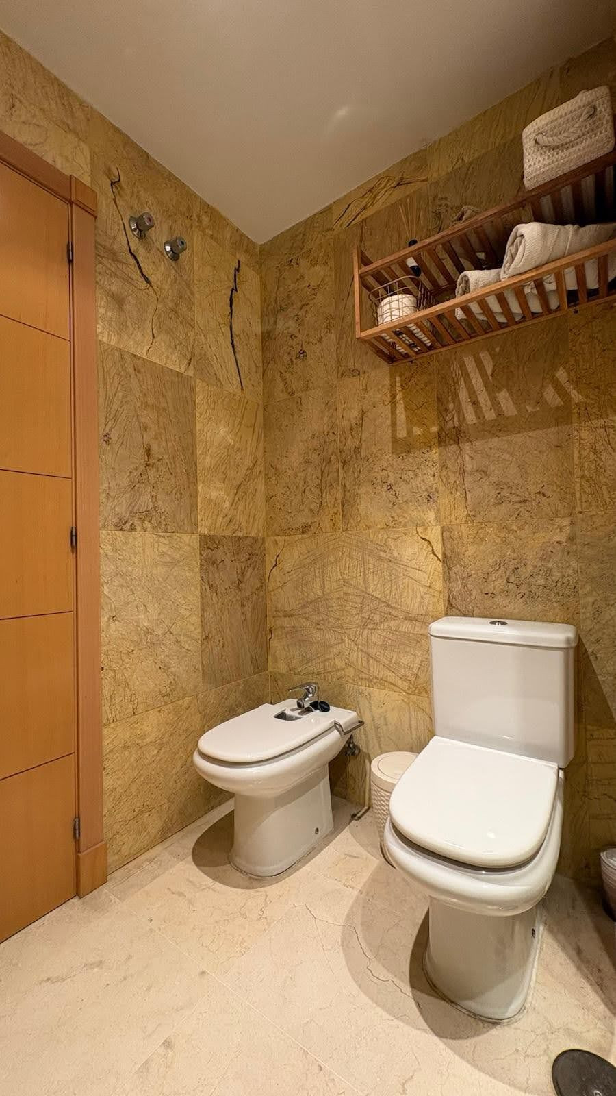 Middle Floor Apartment bilde 16