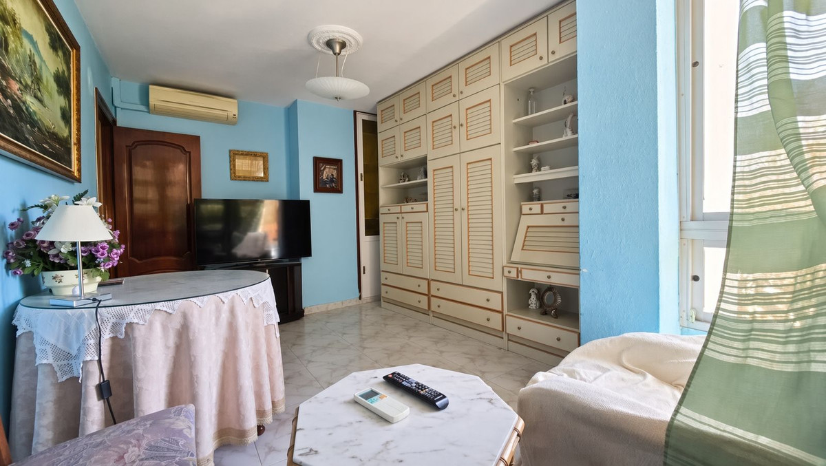 Middle Floor Apartment bilde 2