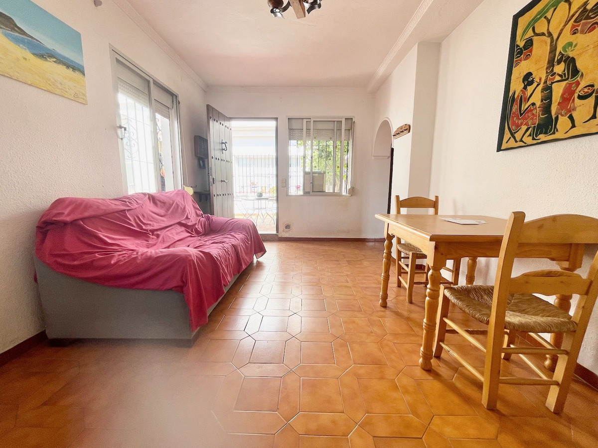 Middle Floor Apartment bilde 12