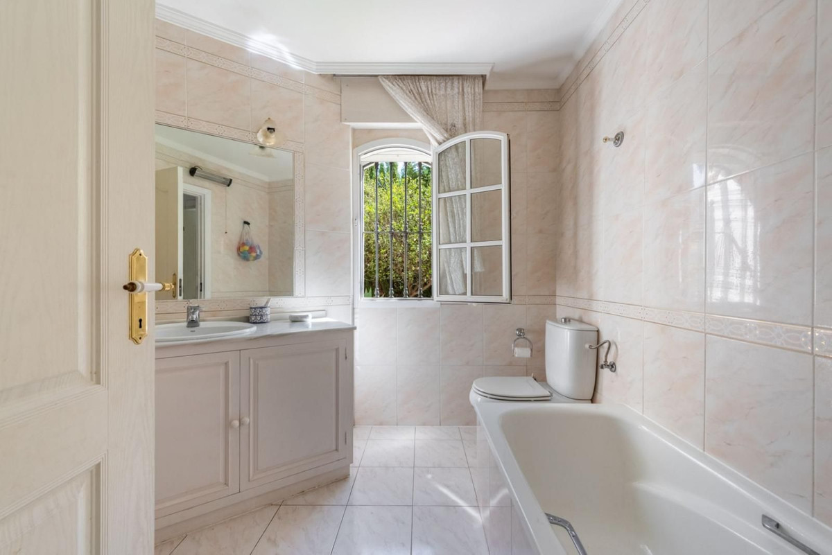 Detached Villa bilde 22