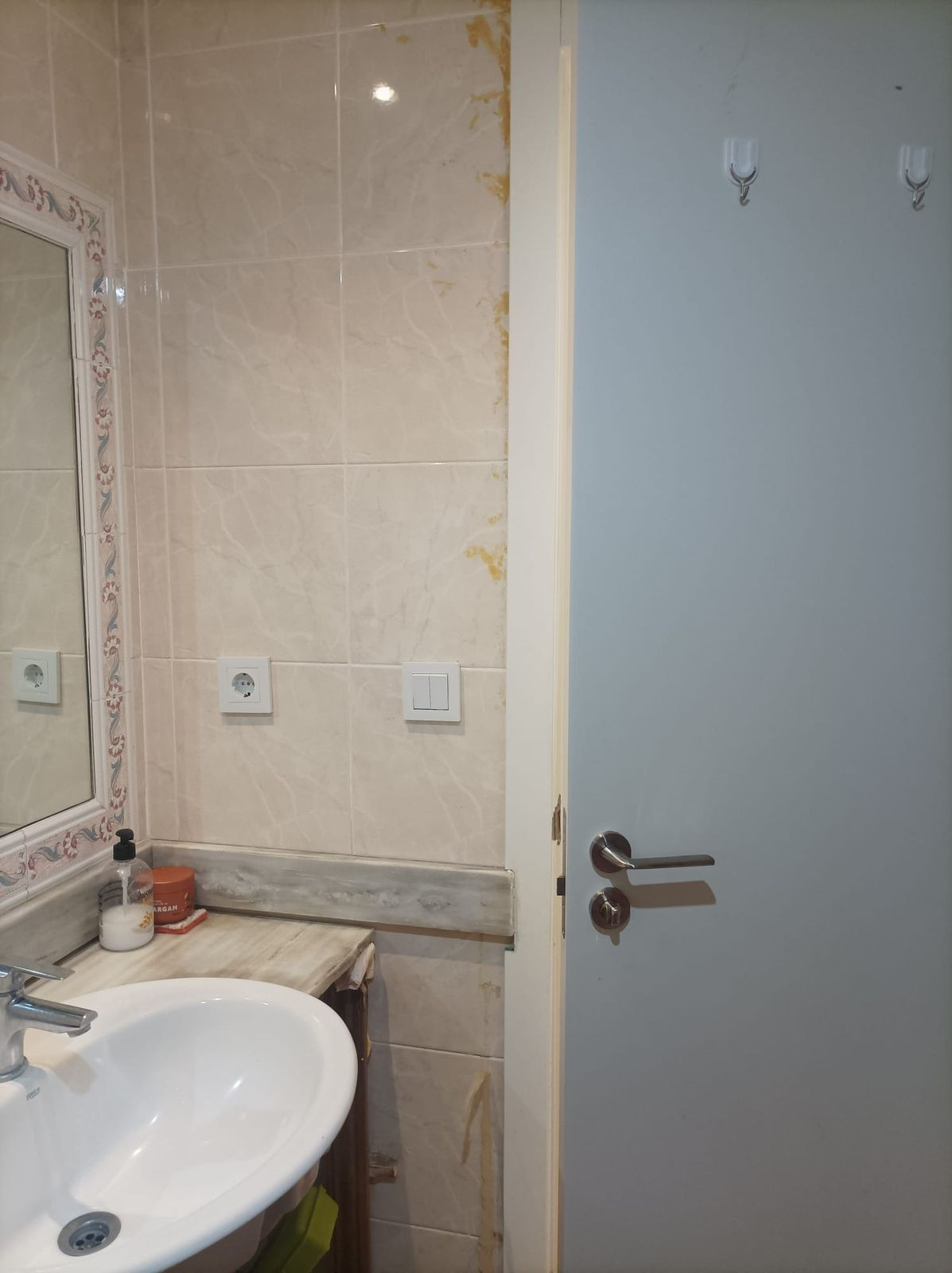 Middle Floor Apartment bilde 14