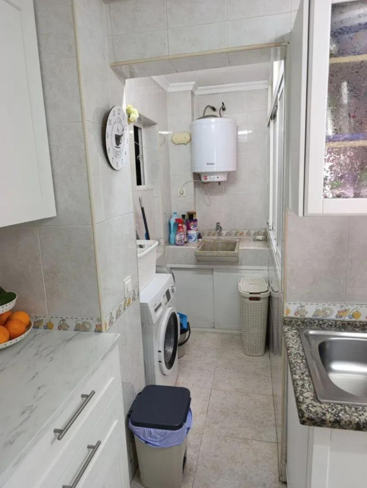 Middle Floor Apartment bilde 34